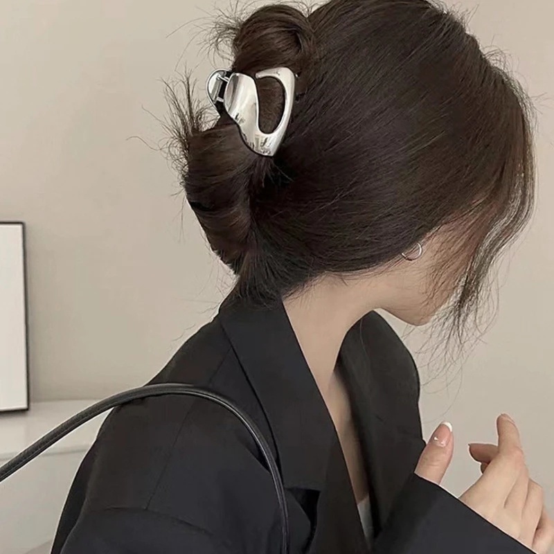 Kẹp Tóc Kim Loại Hình Cá Mập Thời Trang Hàn Quốc Cho Nữ