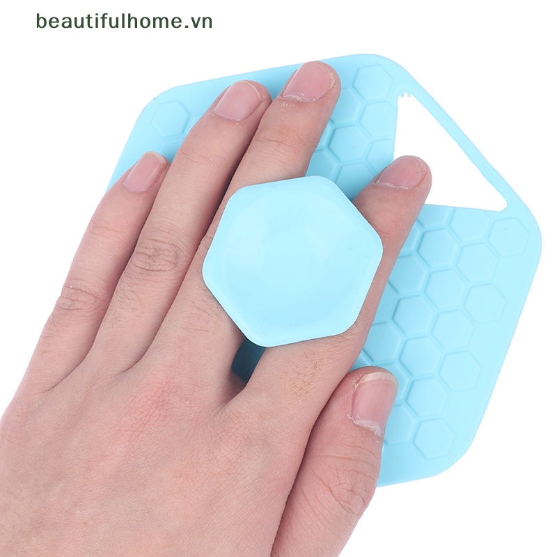 Bàn Chải Tắm Massage Tẩy Tế Bào Chết Bằng Silicone Bền Dễ Sử Dụng