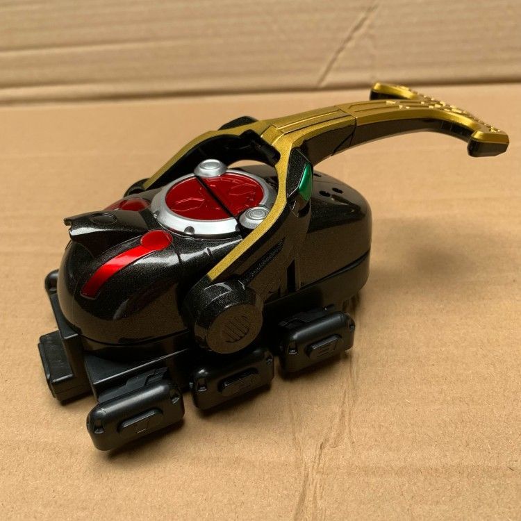 Mặt Nạ Kamen Rider Kabuto Henshin Ver. 20th DX Và Đai Biến Hình 6 Gaia Memories