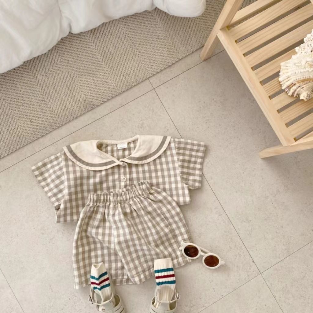 Bộ Áo Ngắn Tay Cổ Thủy Thủ + Quần Short Ca Rô Thời Trang Mùa Hè Dành Cho Bé