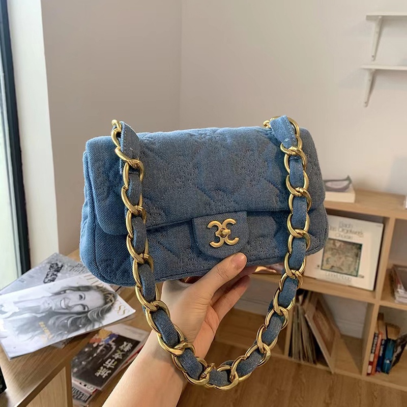 Túi Xách denim Cao Cấp Phối Dây Xích Phong Cách retro Dành Cho Nữ