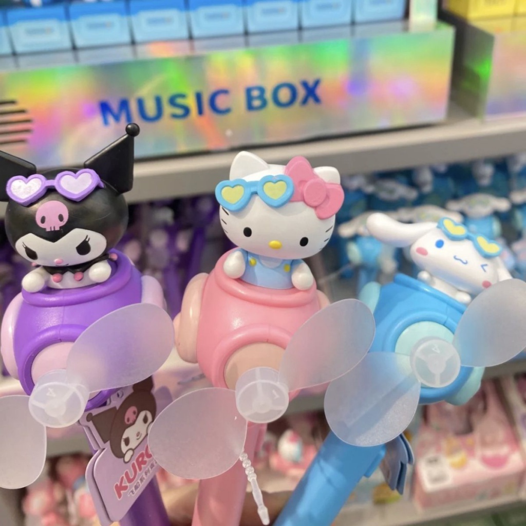 Giá Đỡ Điện Thoại Hình Tàu Không Gian / Cún Sanrio Kuromi Cinnamon / Hello Kitty Đáng Yêu Hợp Thời Trang