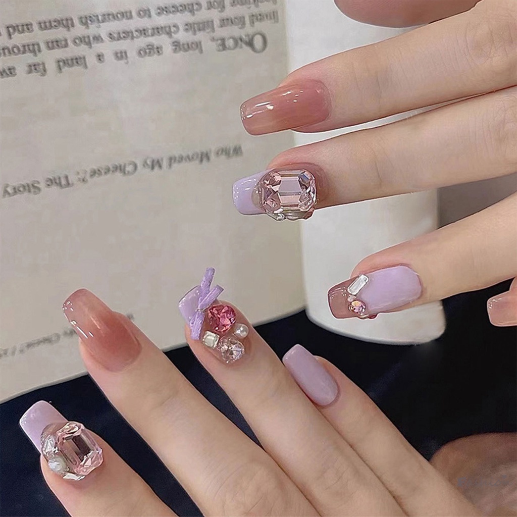 Móng Tay Giả Màu Sắc Tươi Sáng Phong Cách Pháp