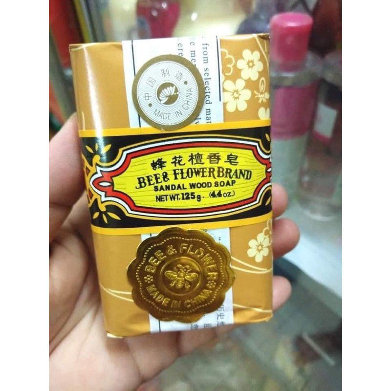 Cục Xà Bông trầm đàn hương Con Ong & bee flower THÁI LAN 125gram/cục