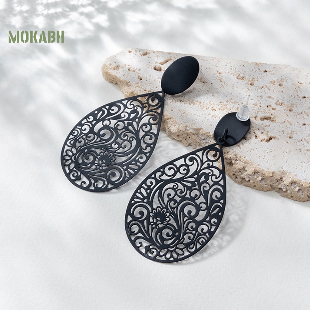 1 Đôi Bông Tai Rỗng Màu Đen Nhám Phong Cách Retro