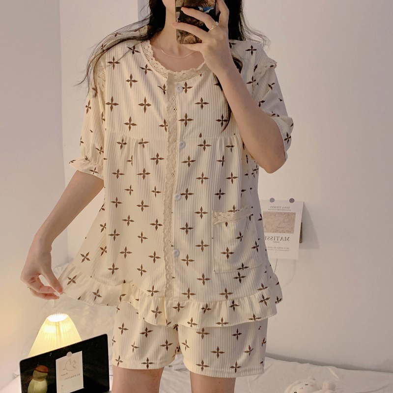 Bộ Đồ Ngủ Ngắn Tay Viền Ren Phong Cách Pháp Ngọt Ngào Mới Cho Nữ