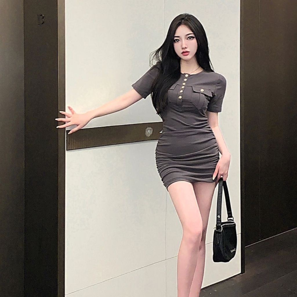 Đầm Đen Cổ Tròn Tay Ngắn Cài Nút Phong Cách Hepburn Pháp Thời Trang 2023