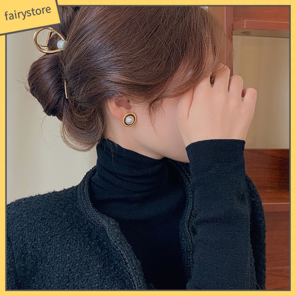 1 Đôi Bông Tai Tròn Đính Ngọc Trai Nhân Tạo Sang Trọng Cho Nữ