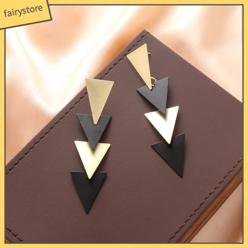 1 Đôi Bông Tai Hình Tam Giác Mạ Điện Nhiều Màu Thời Trang