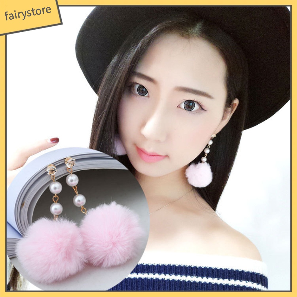 Bông Tai Đính Ngọc Trai Và Bóng Lông Giả Đáng Yêu Cho Nữ