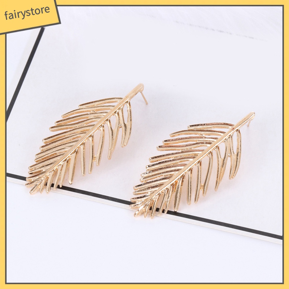 Bông Tai Hình Chiếc Lá Phong Cách Vintage Dành Cho Nữ