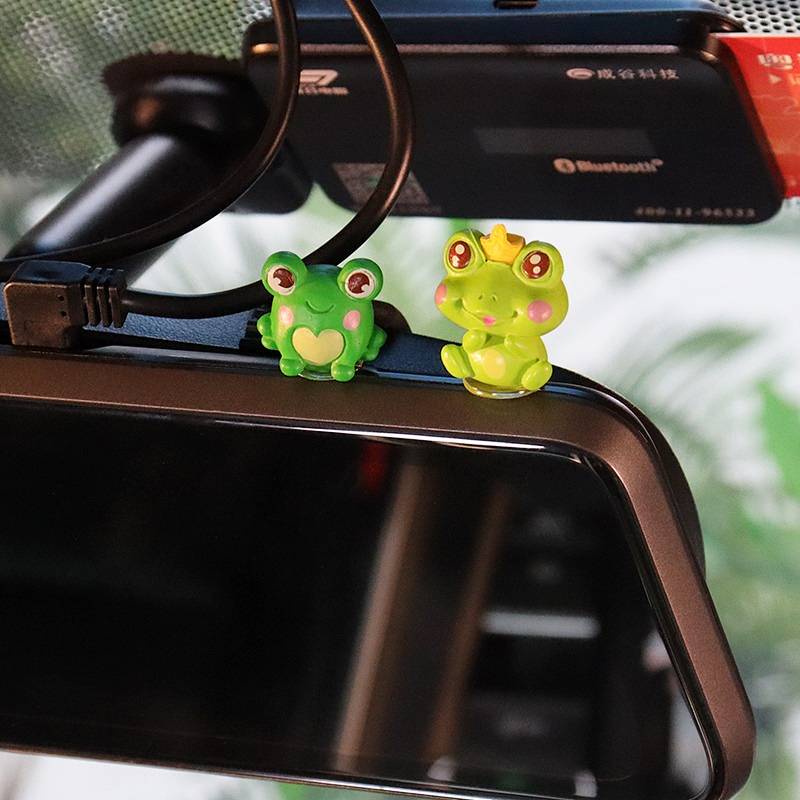 Cute Little Frog Decoration Creative Dashboard High-End Car Interior Decoration Supplies FROGPRINCE Car Decoration 7Q74