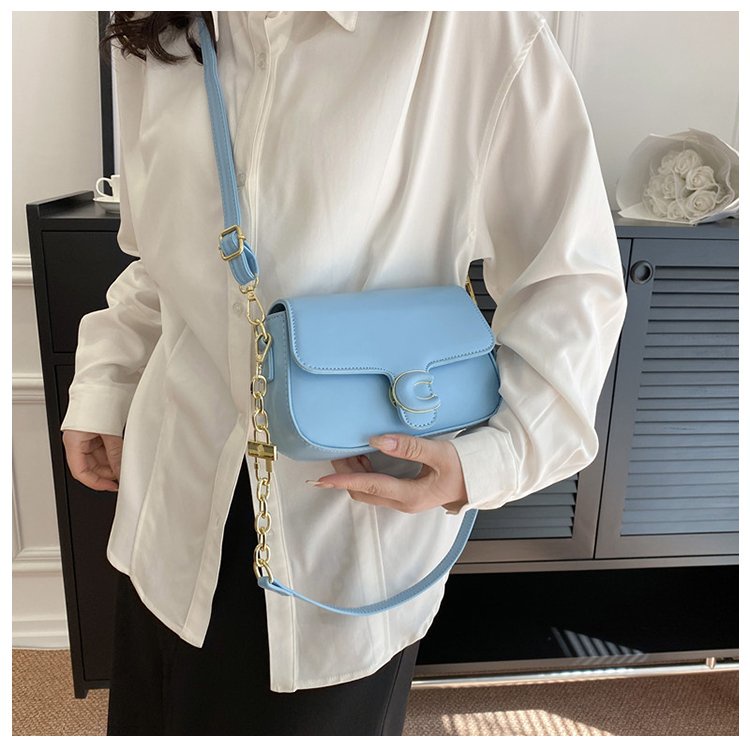 Túi Đeo Chéo Màu Sắc Kẹo Ngọt Phối Dây Xích Thời Trang Cho Nữ