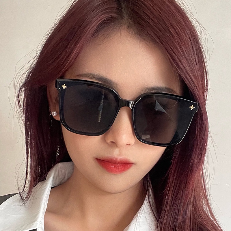 Kính Mát Thời Trang Nam Nữ Gọng Kim Loại Mới 2023 Màu Sắc