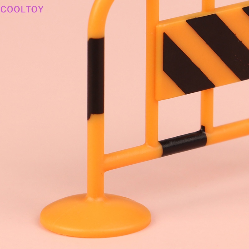 Cooltoy set 2 Đồ Chơi Biển Báo Giao Thông Mini Dành Cho Nhà Búp Bê