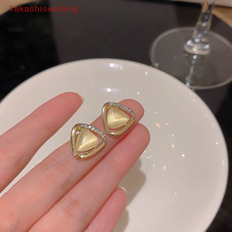 (Takashiseedling) Bông Tai Hình Tam Giác Đính Đá Opal Đơn Giản Thời Trang Hàn Quốc Cho Nữ