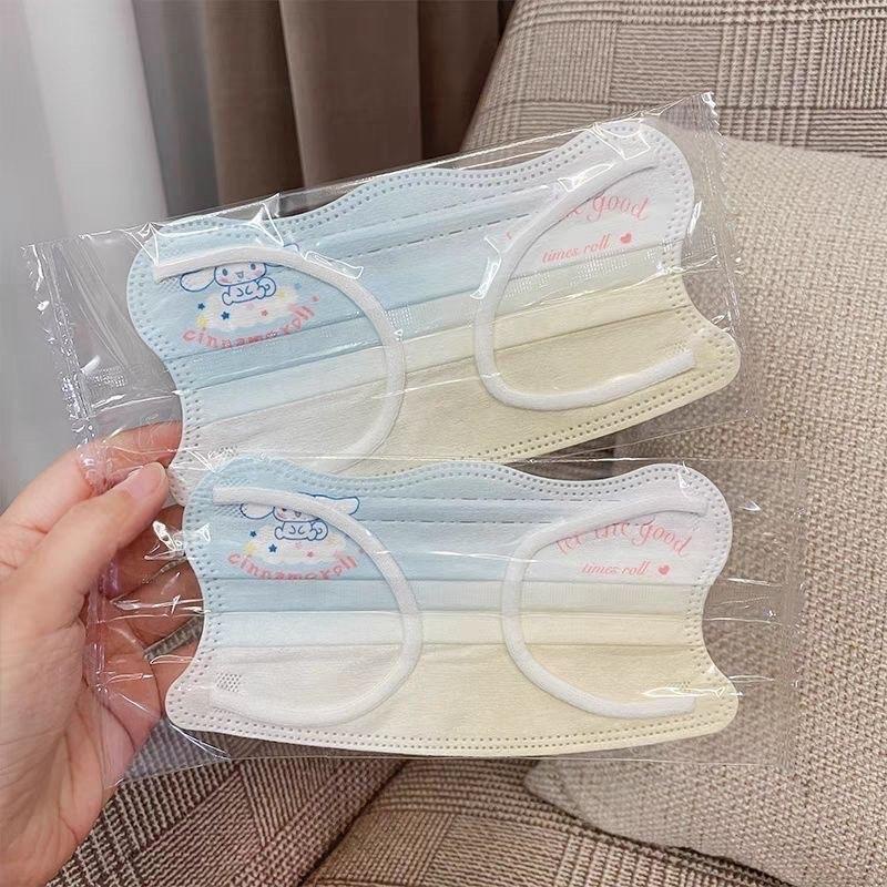 Khẩu trang màu ombre dáng con cua ôm mặt ( đóng túi riêng )