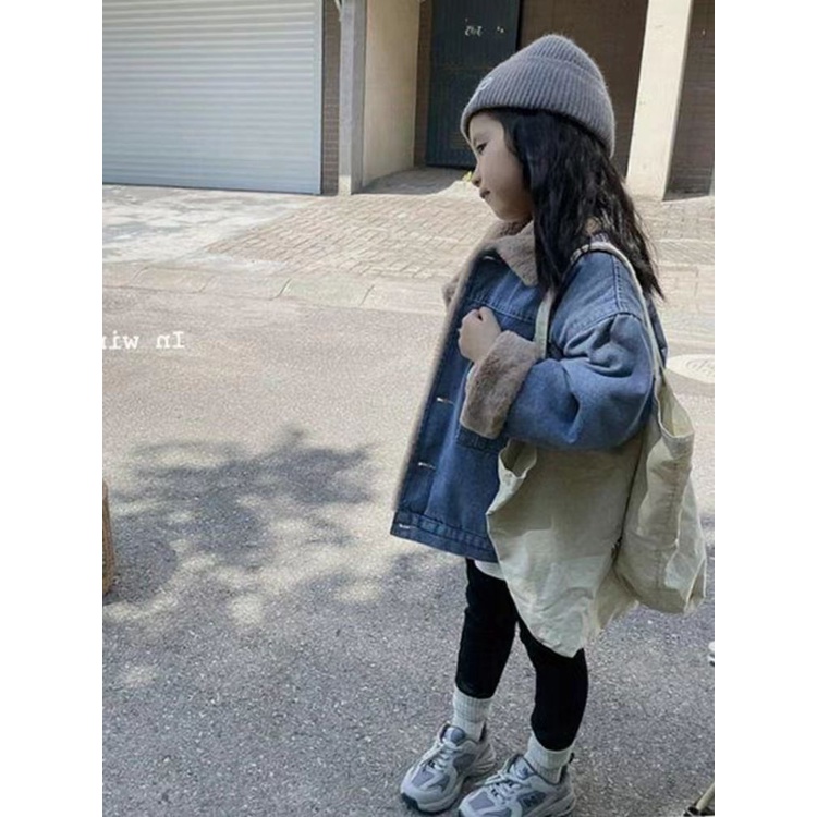 2023 mùa thu đông phong cách Áo khoác Denim lót lông cừu dày dặn thời trang mùa đông cho bé trai