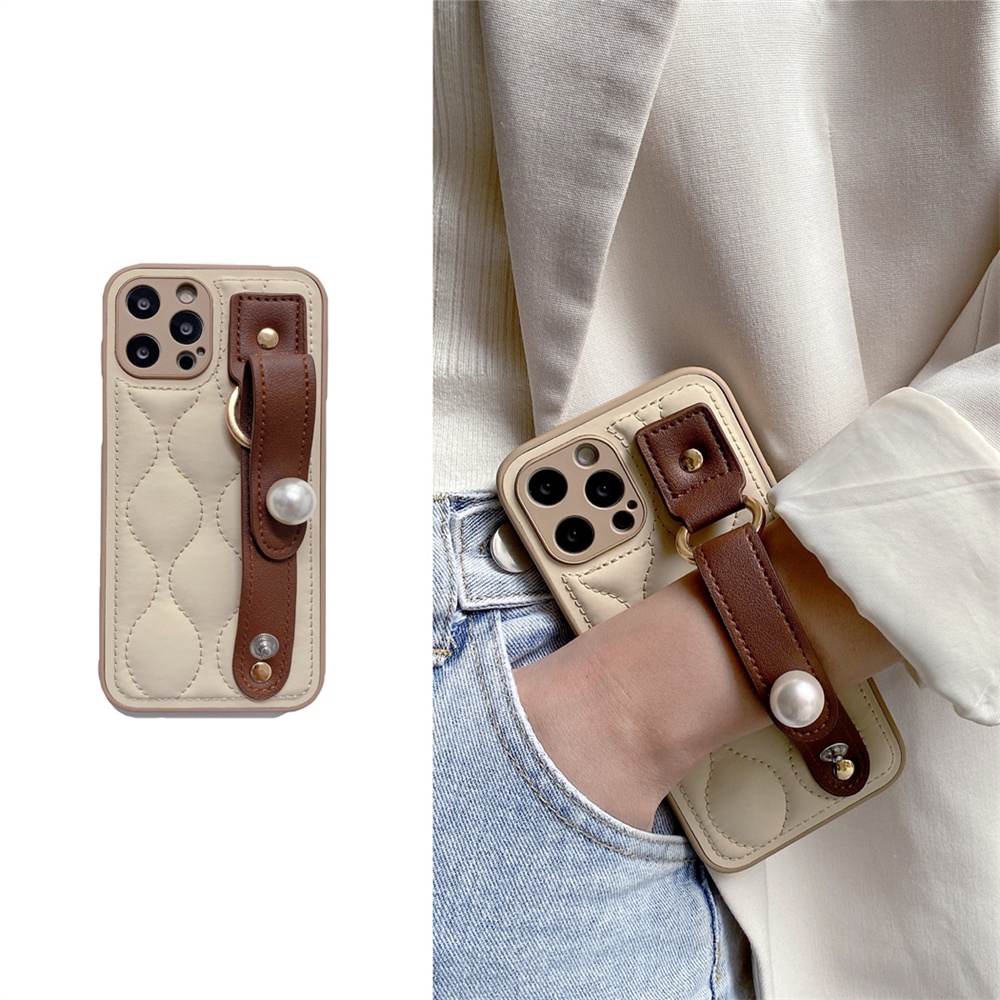 Ốp Điện Thoại Mềm Chống Sốc Có Đai Đeo Tay Bảo Vệ Camera Cho iPhone 14 Pro MAX 11 12 13 Pro MAX XS MAX XR