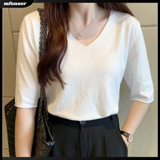 Áo Thun Tay Lửng Dáng Rộng Cổ Chữ V Màu Trơn Thoáng Khí Thời Trang Cho Nữ