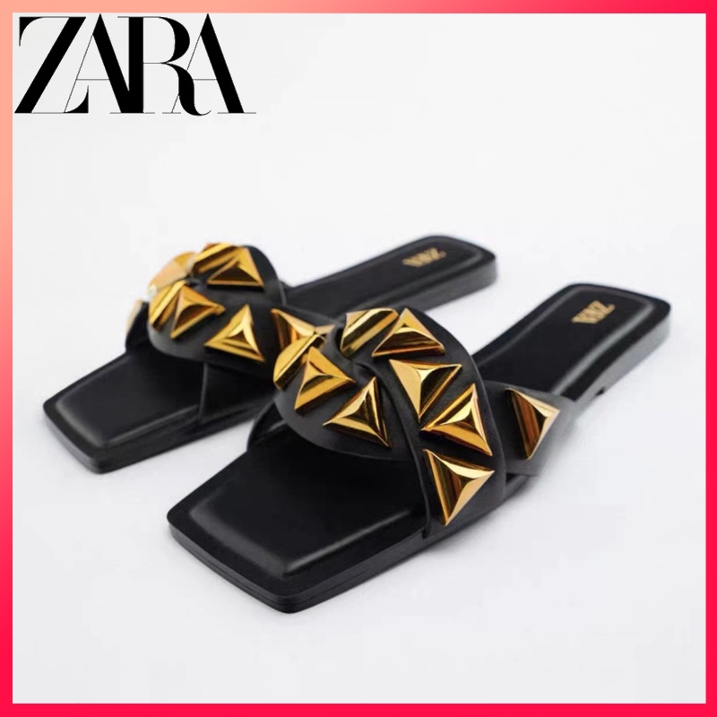 Dép Sandal Zara Đế Bằng Đính Đinh Tán Cá Tính Thời Trang