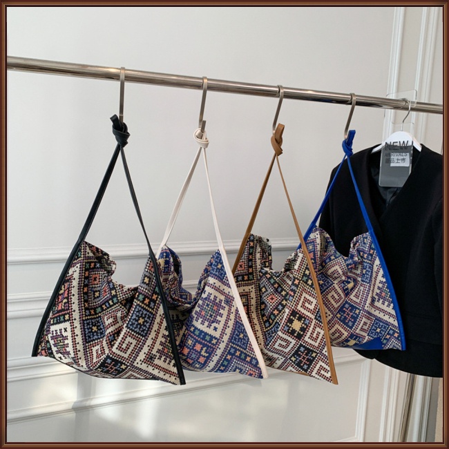 Túi Xách Đeo Vai Vải Bạt Ngăn Chứa Rộng Họa Tiết Dân Tộc Thời Trang Nữ