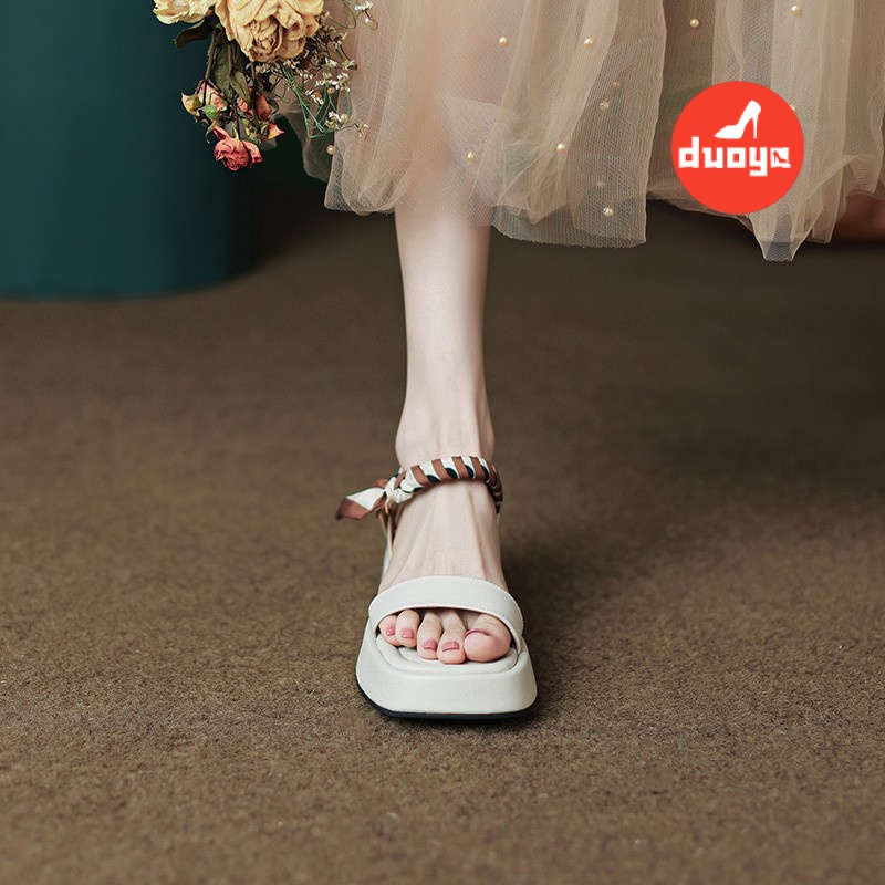 Duoya Tóc Thẳng ~ [Hàng Có Sẵn] Giày Sandal Da Thật Đế Phẳng Dày Quai Ngang Dễ Phối Đồ Cho Nữ Miễn Phí Vận Chuyển