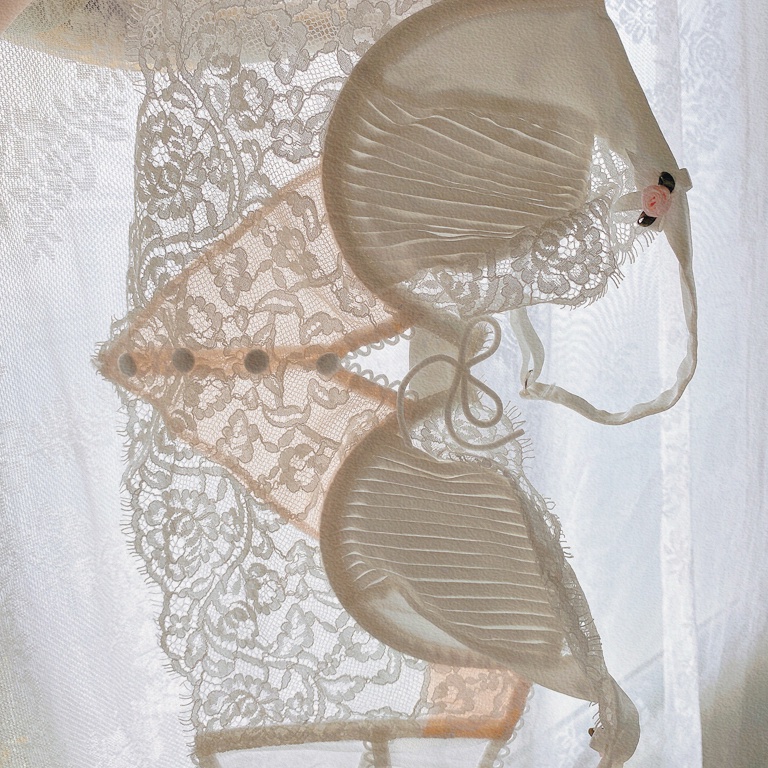 Áo ngực YIBEIKA phối ren mỏng màu trơn kiểu Pháp thời trang mùa hè cho nữ