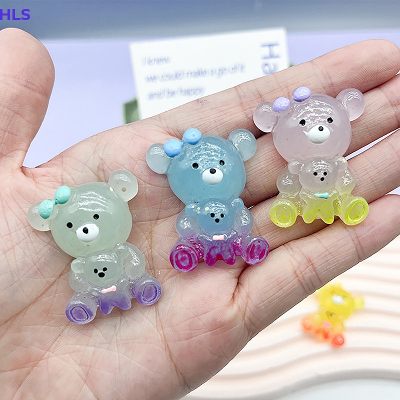 Bộ 2 Tượng Gấu Hoạt Hình Ba Chiều Bằng Nhựa Resin Màu Gradient Trang Trí Nhà Cửa / Xe Hơi