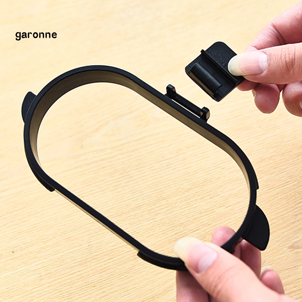 Giá Đỡ Túi Đựng Rác Có Móc Treo Thông Dụng Cho Xe Hơi