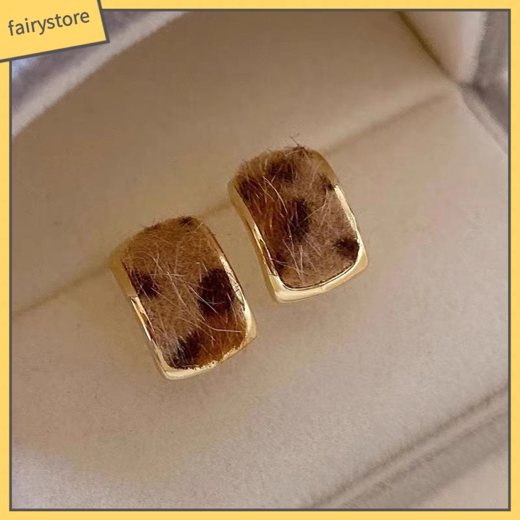 1 Đôi Bông Tai Đinh Tán Mini Siêu Nhẹ Không Phai Màu Phong Cách Retro Thời Trang Cho Nữ