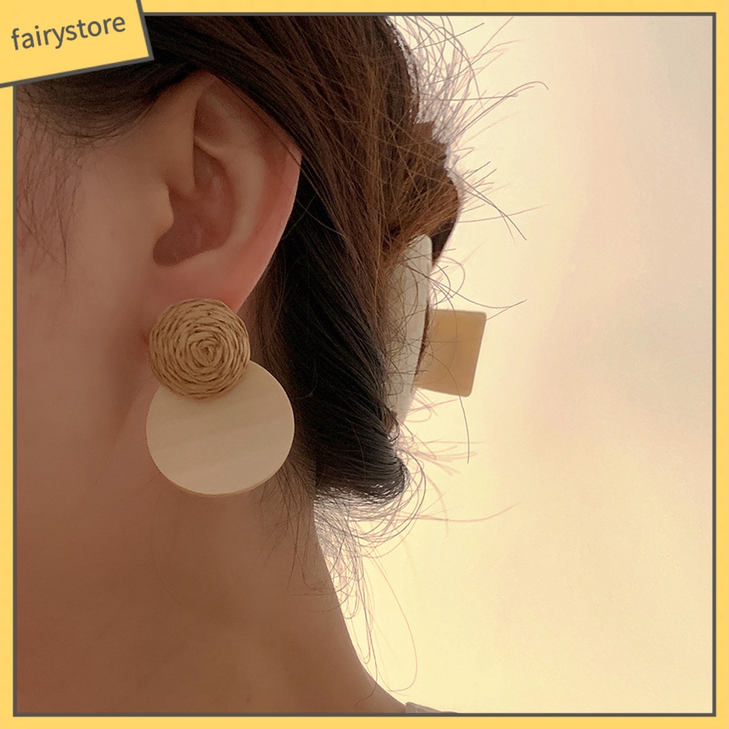 [FRO] 1 Đôi Bông Tai Xỏ Lỗ Bằng Gỗ Rơm Đan Kiểu Retro Mộc Mạc Đơn Giản Cho Nữ