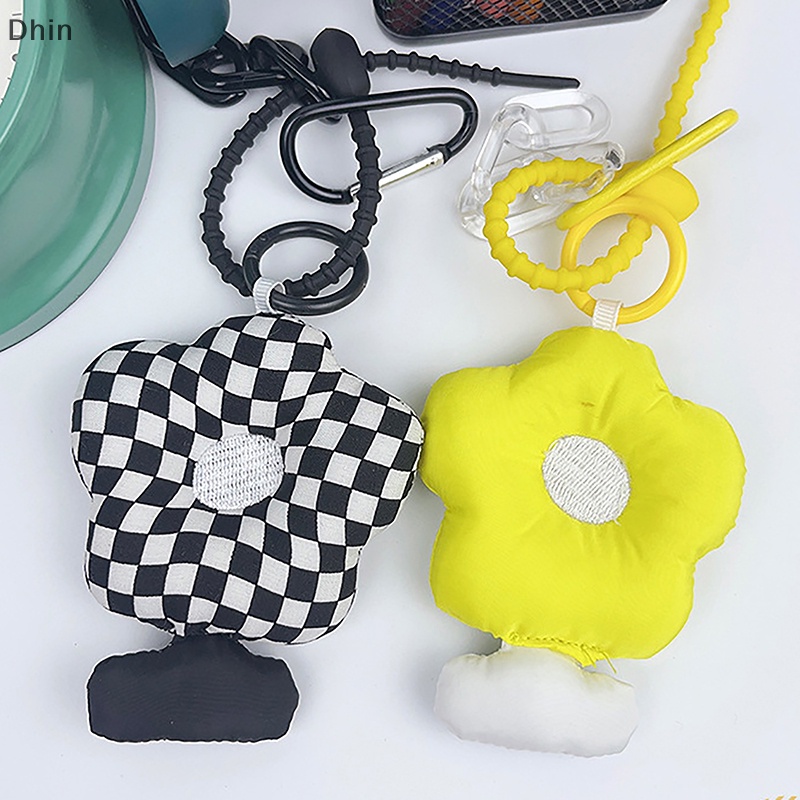 Móc Khóa Hình Nút Xoắn Màu Trắng Đen Độc Đáo