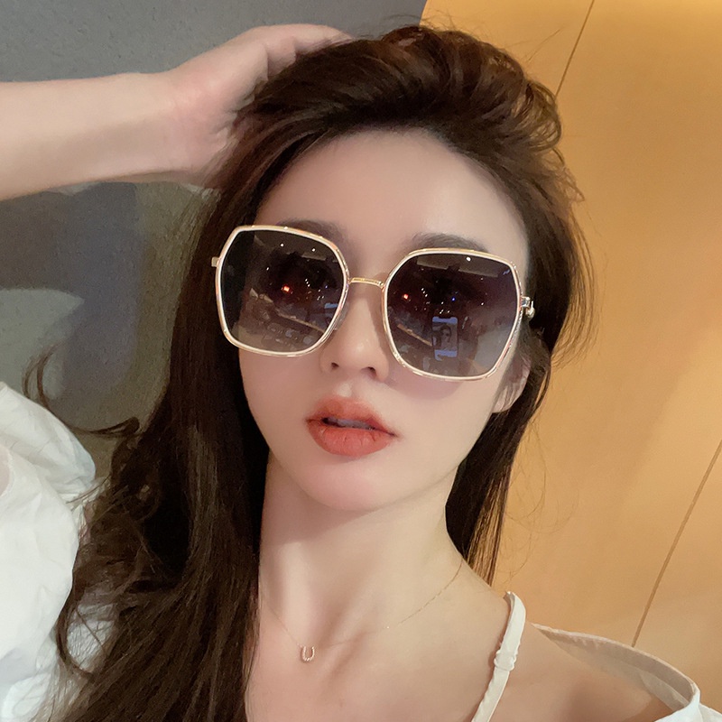 Kính Mát Gọng Vuông Kim Loại Thời Trang Cho Nam Nữ