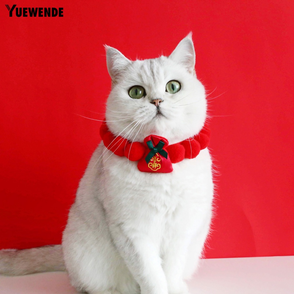 Vòng Cổ Gắn Quả Bông Và Chuông Trang Trí Năm Mới Cho Thú Cưng