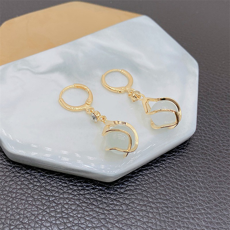 Bông Tai Đính Đá Thời Trang Nữ Tính