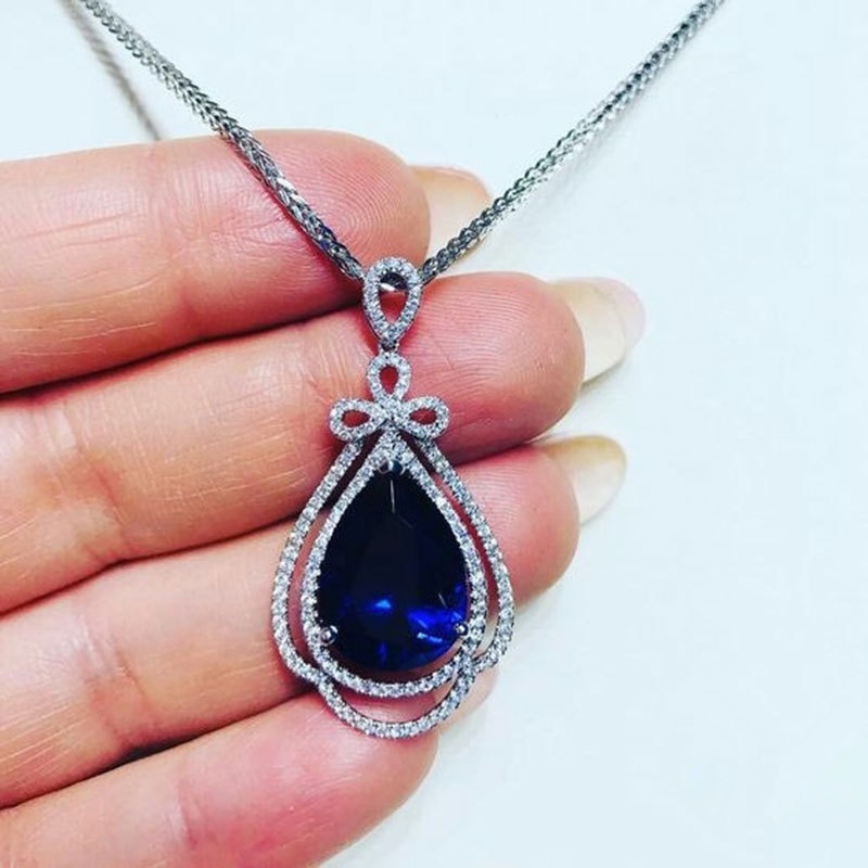 Dây Chuyền Mặt Hình Giọt Nước Đính Đá Sapphire Giả Sang Trọng