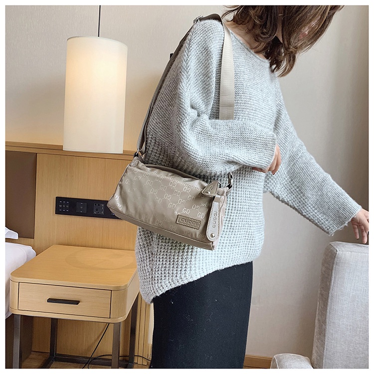 Túi Đeo Vai Bằng Vải Nylon Thiết Kế Đơn Giản Gọn Nhẹ Thời Trang Cho Nữ