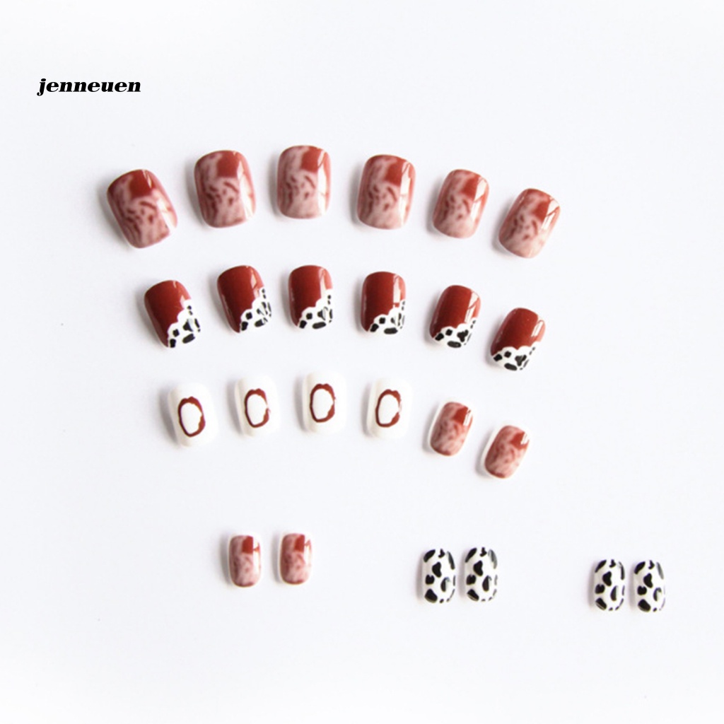 1 Bộ Miếng Dán Móng Tay Chống Phai Màu