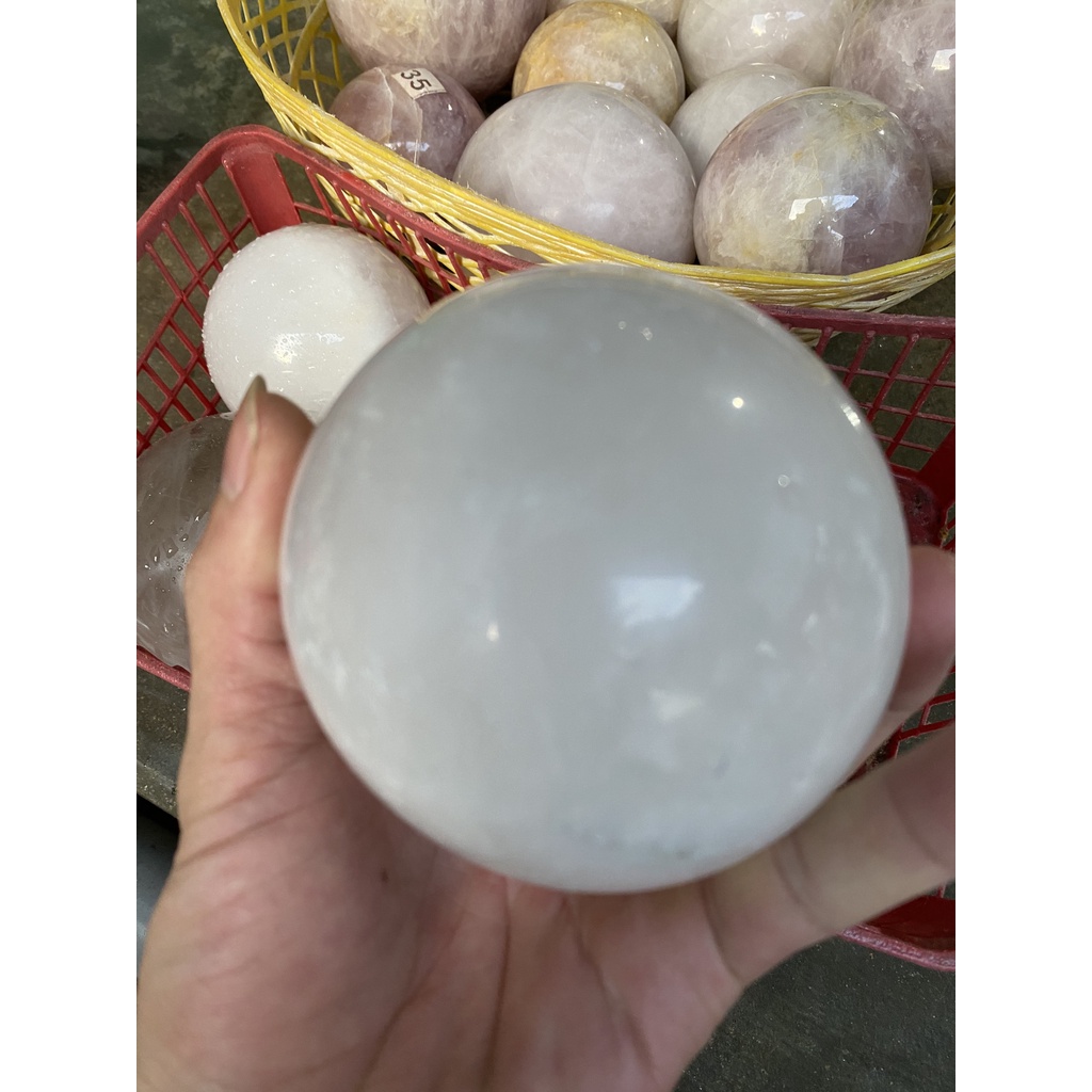 Bi cầu thạch anh trắng và đen dùng làm trang trí nhà cửa công ty bàn làm việc phòng ngủ