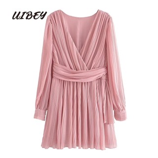 Đầm Uibey 68127 cổ V màu trơn thời trang