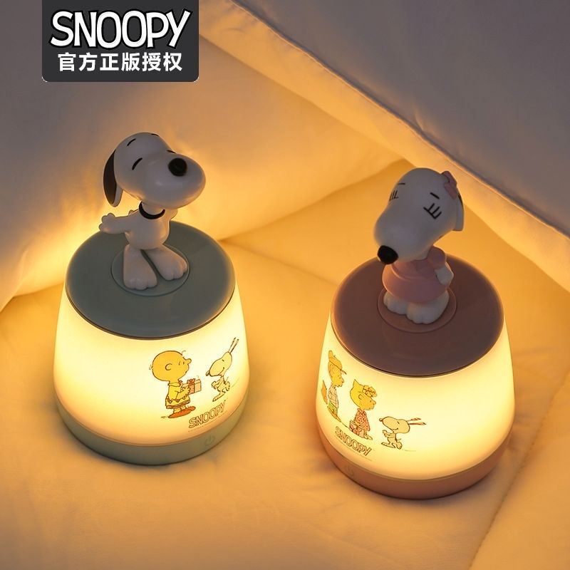 Đèn Ngủ LED Để Bàn Hình Snoopy Có Thể Sạc Lại