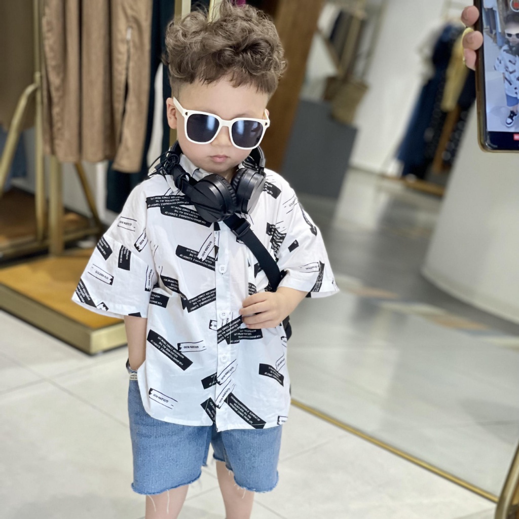 Áo Sơ Mi Hoa Ngắn Tay Dáng Rộng Cho Bé Trai 3-8 Tuổi