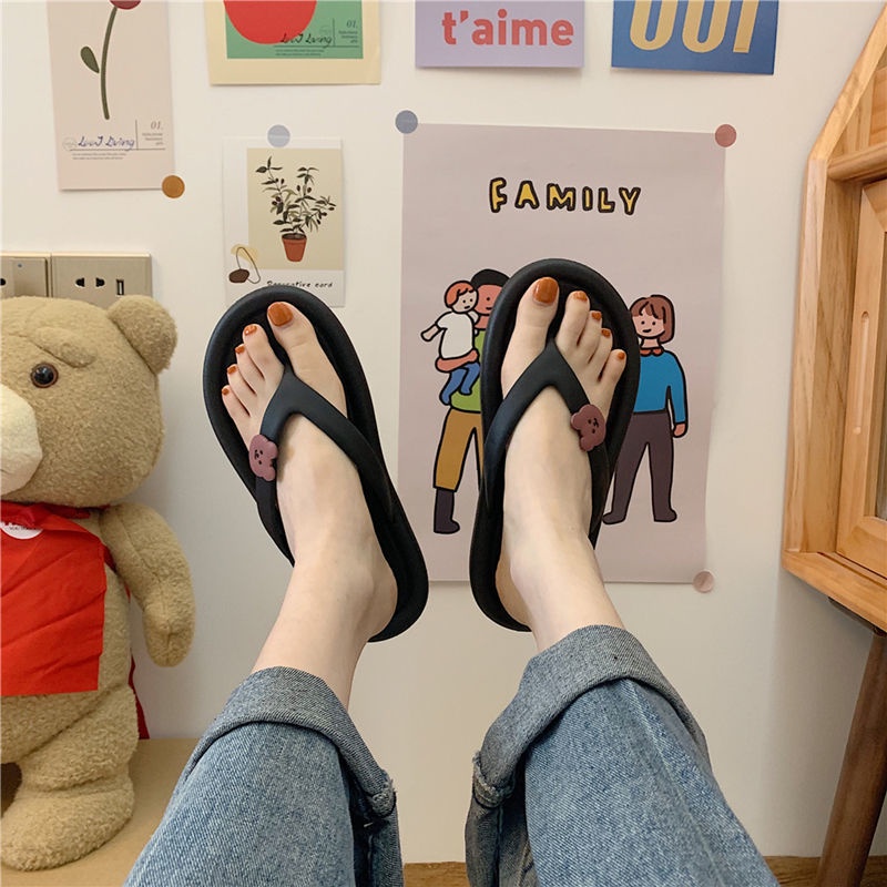 Dép Xỏ Ngón Đế Mềm Nhẹ Nhàng Thoải Mái Chống Trượt Họa Tiết Hoạt Hình Dễ Thương Cho Nữ