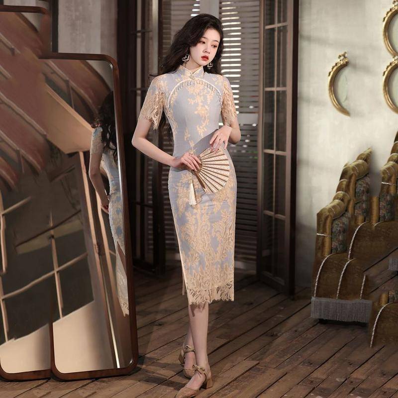 Đầm Sườn Xám Dáng Dài Phối Ren Phong Cách Trung Hoa Mới Cho Nữ