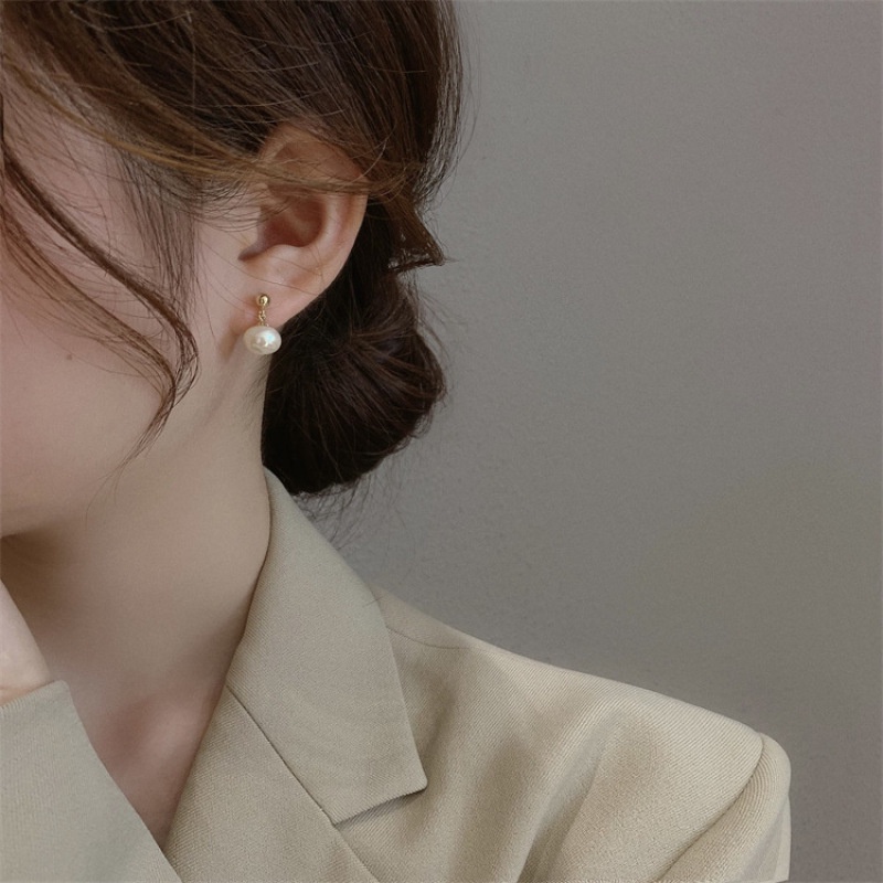 Bông Tai Đính Ngọc Trai Nhân Tạo Sang Trọng Phong Cách Hàn Quốc