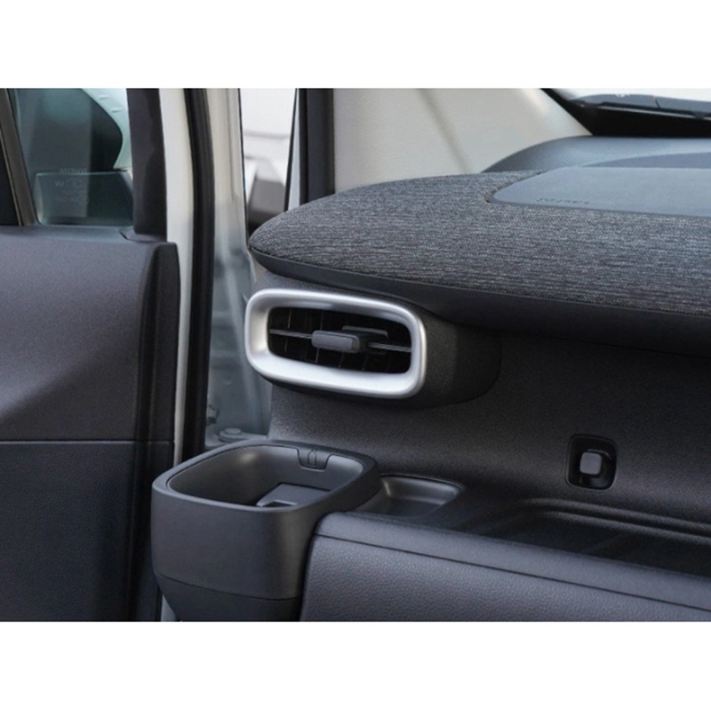 Khung Trang Trí Máy Điều Hòa Màu Đen Bóng Cho Toyota Sienta 2023 +