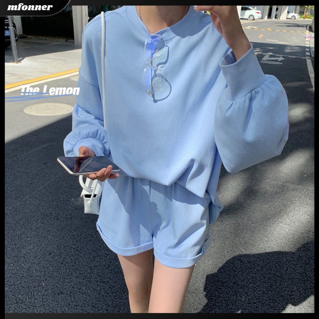 Set Đồ 2 Món Gồm Áo Cổ Tròn Dài Tay Màu Sắc Đơn Giản Kèm Quần Ngắn Cho Nữ