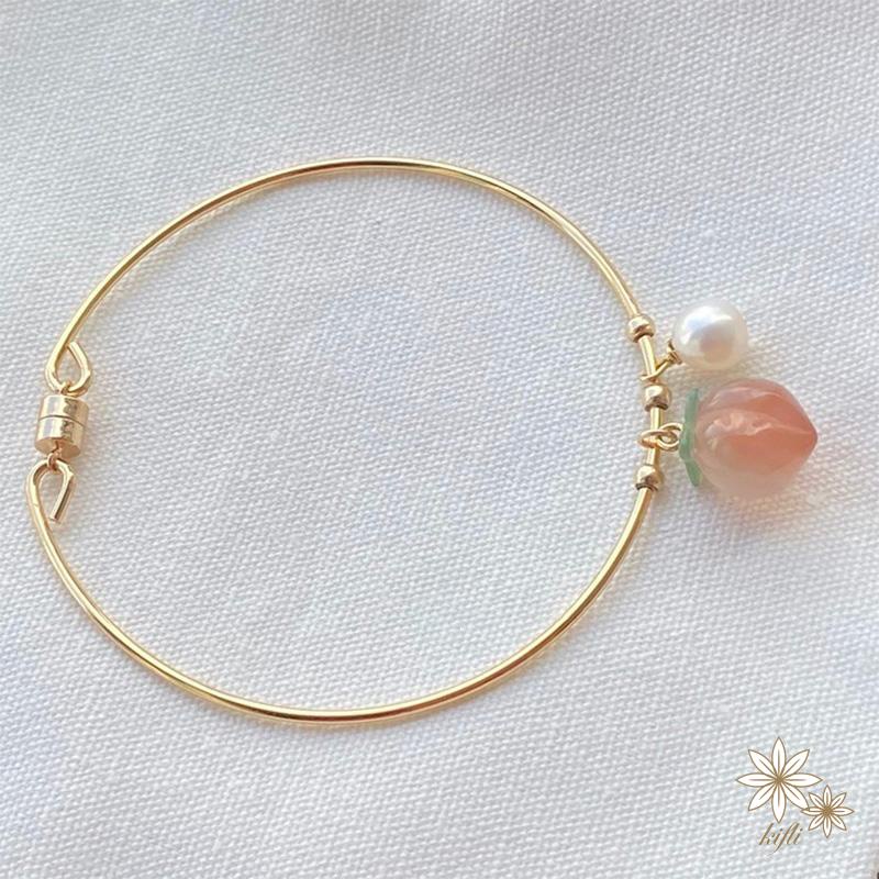 Vòng Tay Mặt Hình Quả Đào Màu Hồng Xinh Xắn Thời Trang Dành Cho Nữ