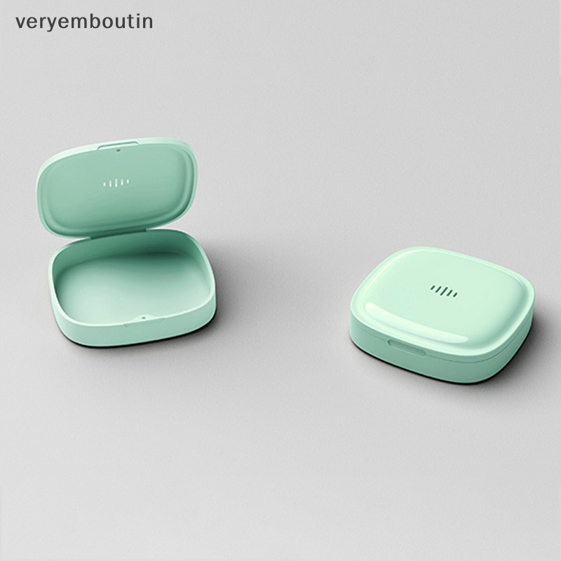 1 Hộp Đựng Dụng Cụ Chỉnh Hình Răng Vô Hình